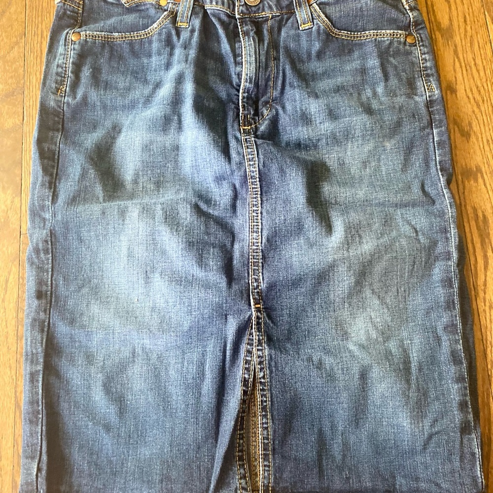 AG “The Precise” Jean Skirt - Picture 6 of 6